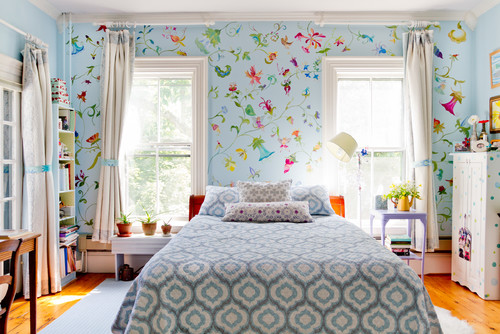 multi-floral-bedroom.jpg
